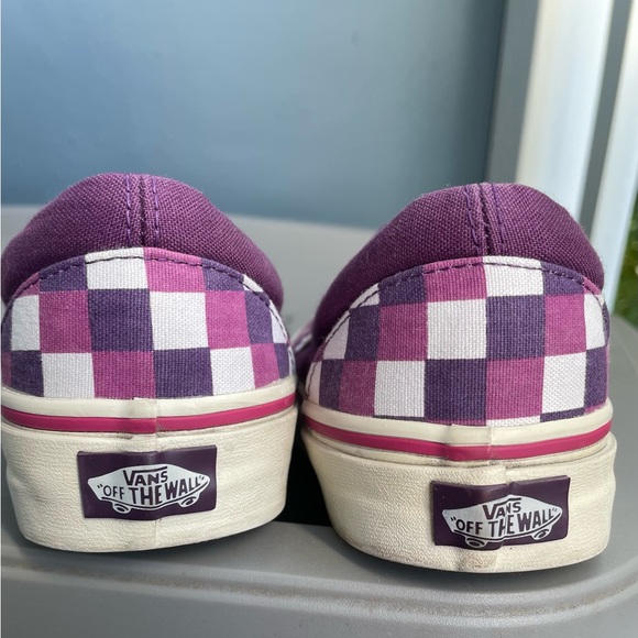 White and purple checkered Vans women’s 9 - Picture 5 of 7